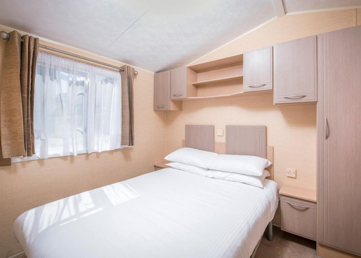 Sandaway Beach Holiday Park Combe Martin Buitenkant foto