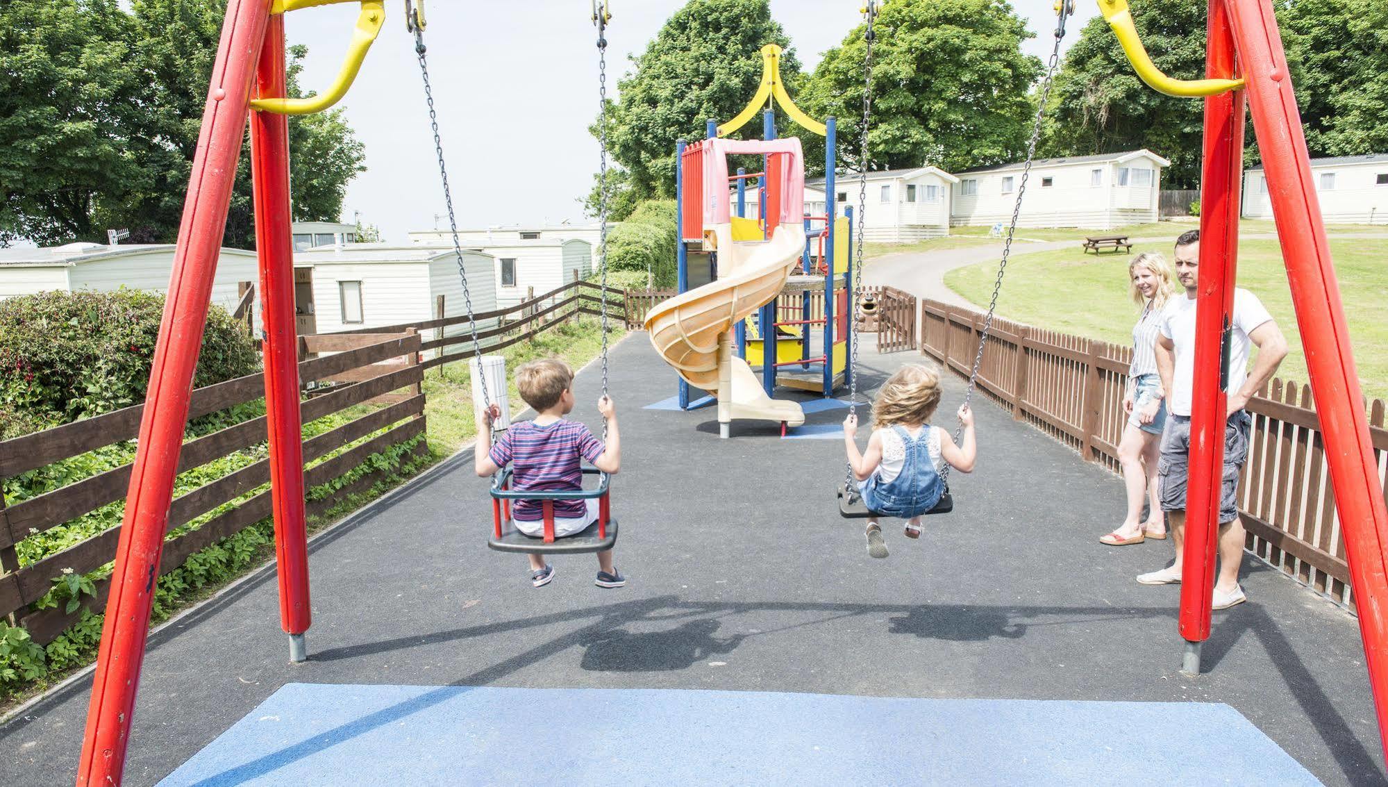 Sandaway Beach Holiday Park Combe Martin Buitenkant foto